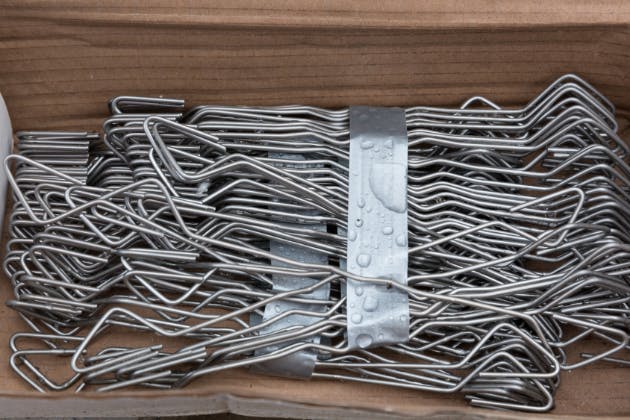 signs of a wall tie failure