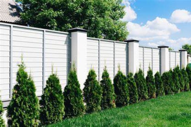 Fencing - Domestic and Commercial